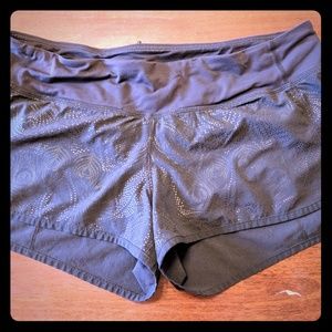 Lululemon peacock speed shorts
